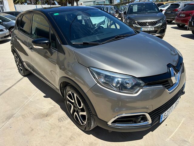 RENAULT CAPTUR ZEN 1.2 TCE AUTO SPANISH LHD IN SPAIN 95000 MILES SUPERB 2014